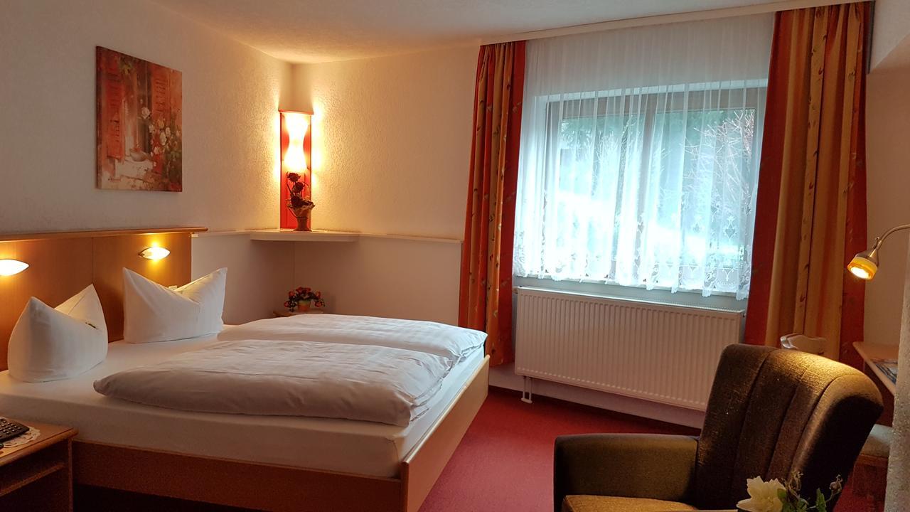 Hotel Zum Buergergarten Stolberg  Екстер'єр фото